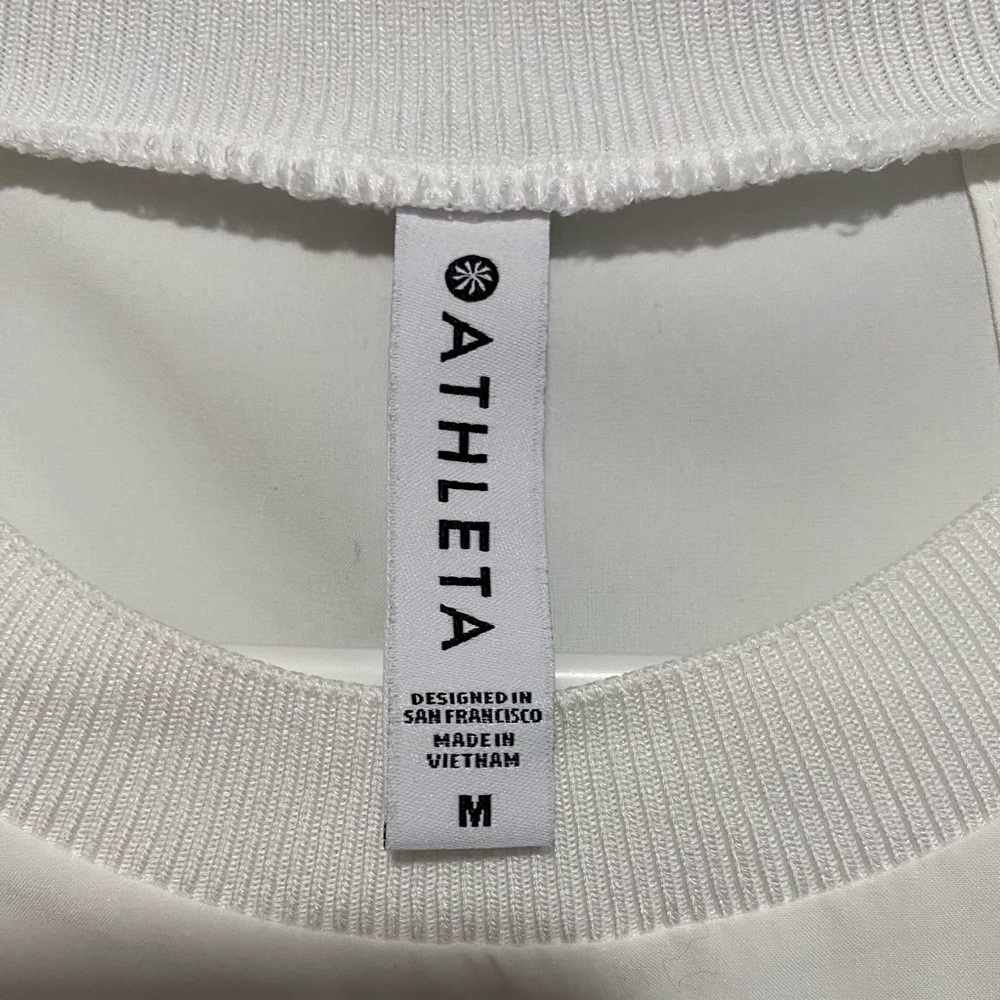 Athleta White Sleeveless Crew Neckline Lightweight Athletic Tank Top Medium - Picture 4 of 6